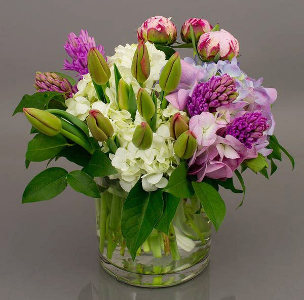 Currans Flowers Charitable Giving Danvers, MA